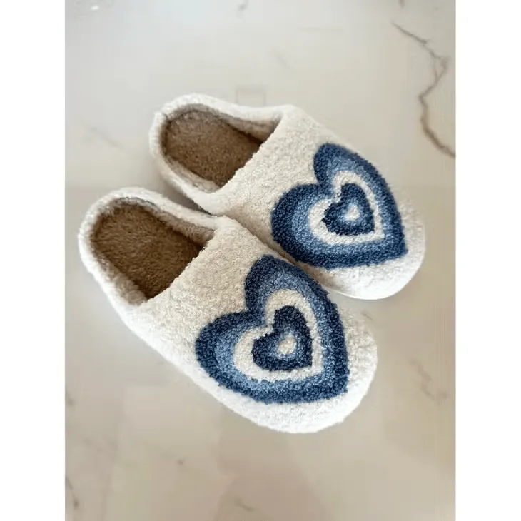 Lucy Cozy Heart Slippers