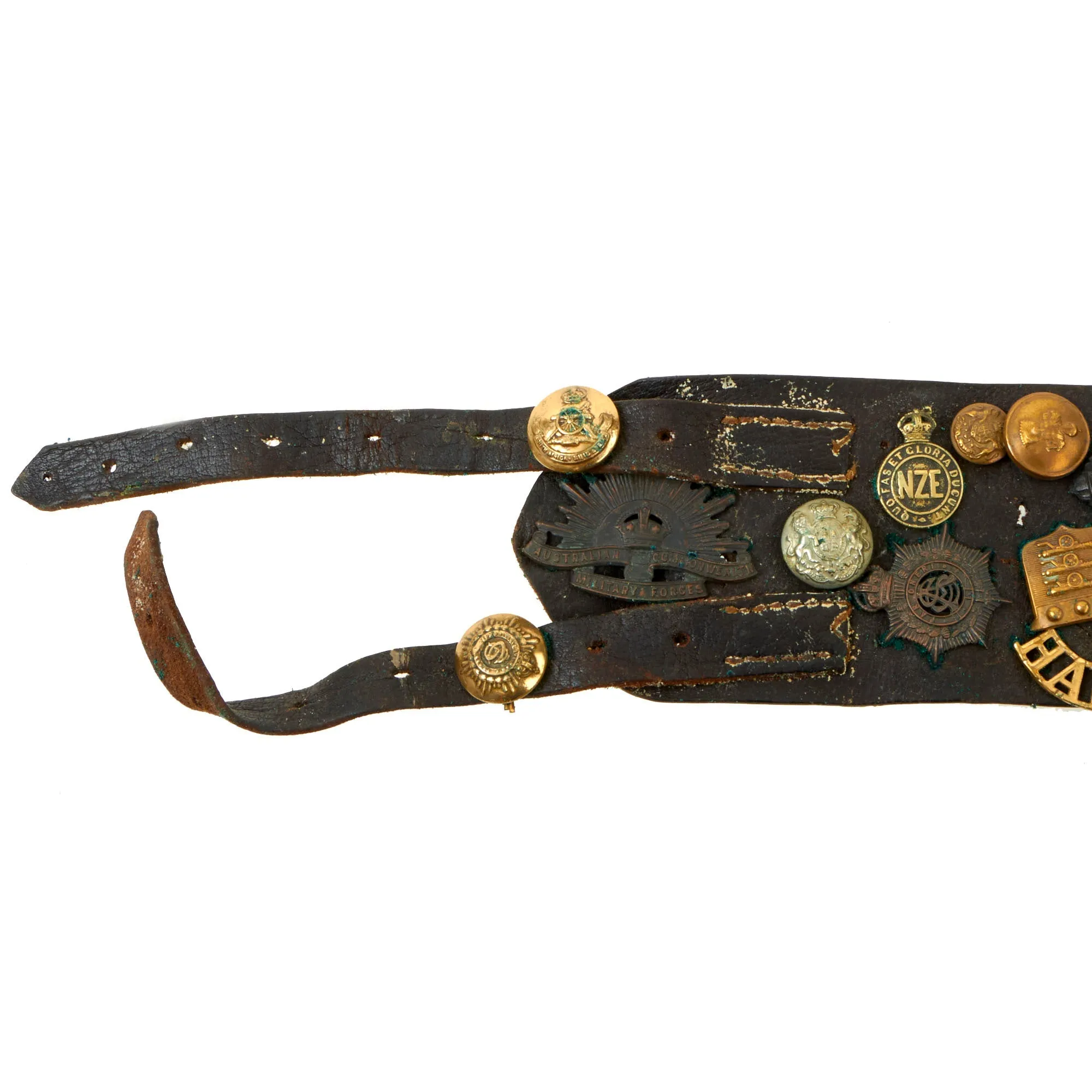 Original Australian WWI Souvenir Hate Belt With 50 Attached Items